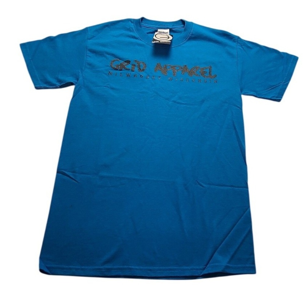 Grid Apparel Milwaukee Wisconsin Blue Graphic T-Shirt Gildan Cotton Men's  Small